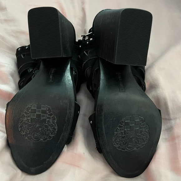 Vince Camuto | Reston Suede Lasercut Studded Block Heeled Sandals | Size 8/38 - Picture 6 of 8